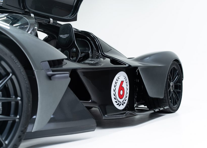 R5107246 Aston Martin Valkyrie