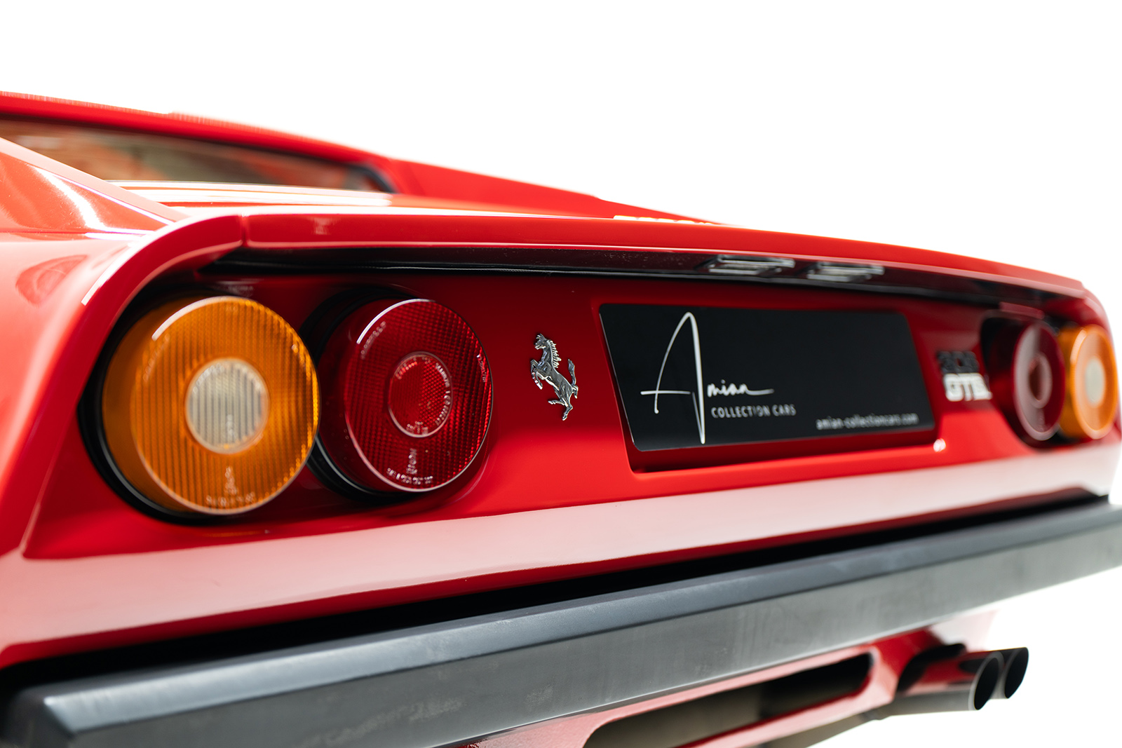 R5100031 Ferrari 308 GTBi