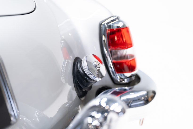 R5109923 Mercedes 190 SL