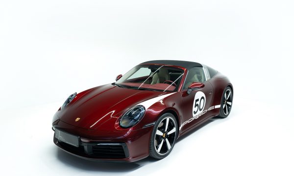 Porsche (992) 911 Targa 4S Heritage Edition