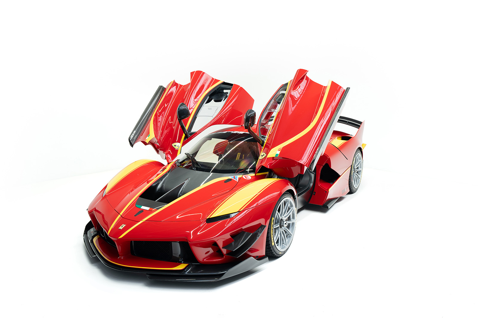 R5104306-Bearbeitet Ferrari FXXK Evo