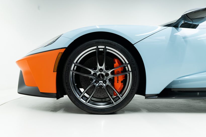 R5109057 Ford GT Heritage Edition